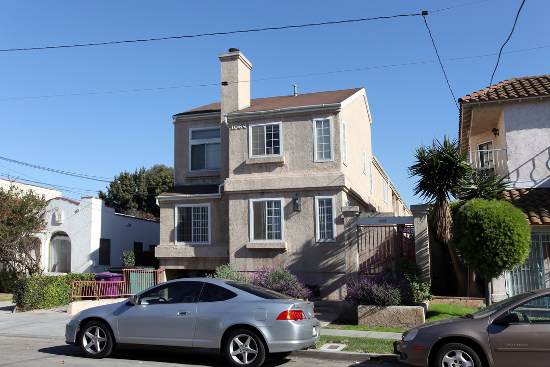 1064 Bennett Ave in Long Beach, CA - Building Photo