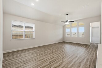 3006 Myrtle Bch Ln in League City, TX - Building Photo - Building Photo