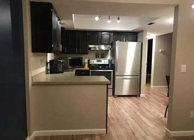 14801 Winding Way in North Royalton, OH - Building Photo - Building Photo