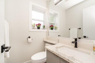 11553-11583 83 Ave in Delta, BC - Building Photo - Building Photo