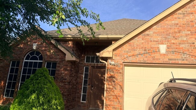 property at 7916 Salmon Run Way