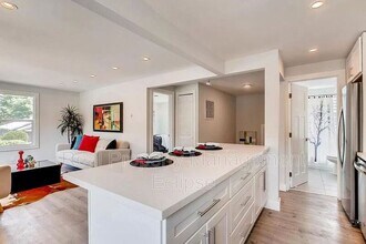 1628 Martin Luther King Jr Way in Seattle, WA - Foto de edificio - Building Photo