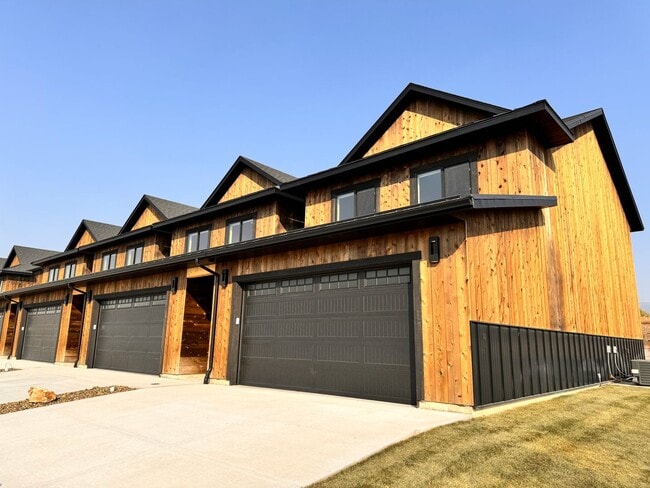 property at 739 Stone Peak Loop