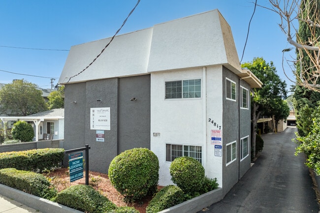 The Canyons at Santa Clarita Apartments