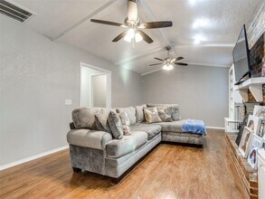 4124 Overland Dr in Del City, OK - Building Photo - Building Photo