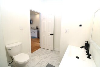 5506 Ave Q 1/2 in Galveston, TX - Building Photo - Building Photo