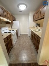 419 Oriole Dr in McMinnville, TN - Building Photo - Building Photo