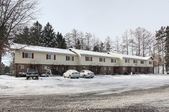 Parkedge Townhouses in Utica, NY - Building Photo - Building Photo