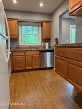 35 Atlantis Ave in Stafford Township, NJ - Foto de edificio - Building Photo