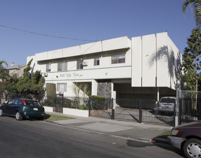 4053 Marathon St in Los Angeles, CA - Building Photo - Building Photo