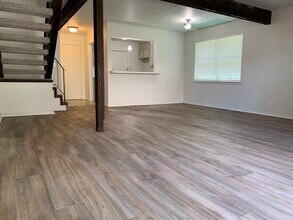 902 W Edgewater St, Unit 902 W Edgewater St. in Broken Arrow, OK - Building Photo - Building Photo