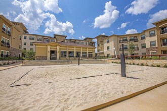 Uptown Square in San Marcos, TX - Building Photo - Building Photo