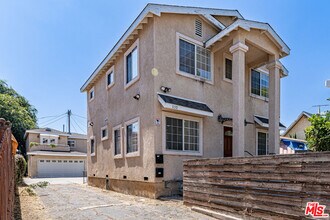 339 Newland St in Los Angeles, CA - Building Photo - Building Photo