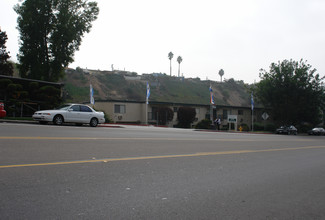 Regency Centre Apartments in San Diego, CA - Building Photo - Building Photo