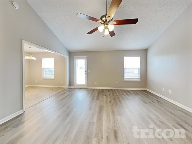 1811 Packard Ct in Spring Hill, TN - Building Photo - Building Photo