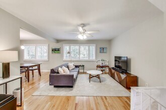 11601 Georgetowne Ct in Potomac, MD - Building Photo - Building Photo