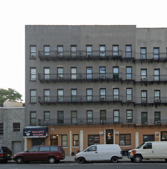 1883 Amsterdam Avenue in New York, NY - Building Photo