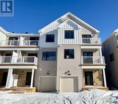 607 Bee Pollen Wy in Ottawa, ON - Building Photo