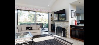 436 Sierra Madre S in Palm Desert, CA - Building Photo