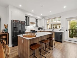 145641 Winter Crescent in Surrey, BC - Building Photo - Building Photo