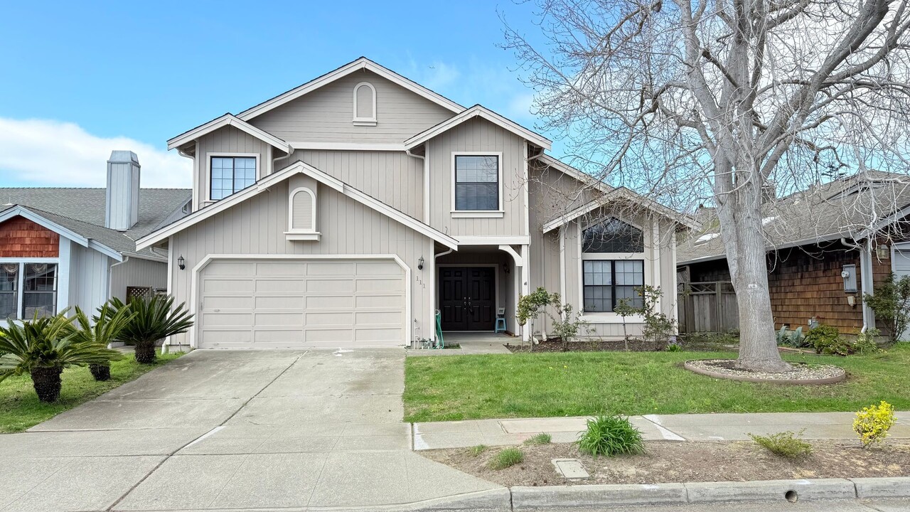 111 Nottingham Dr in Alameda, CA - Building Photo