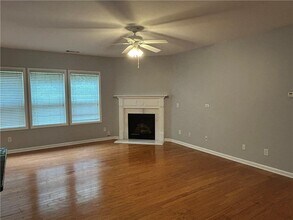3373 Star Pine Ct in Duluth, GA - Building Photo - Building Photo
