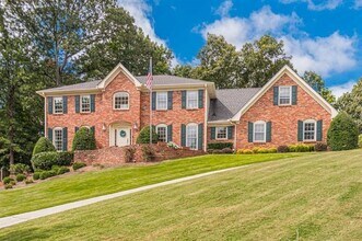 5581 Stapleton Dr in Dunwoody, GA - Building Photo - Building Photo