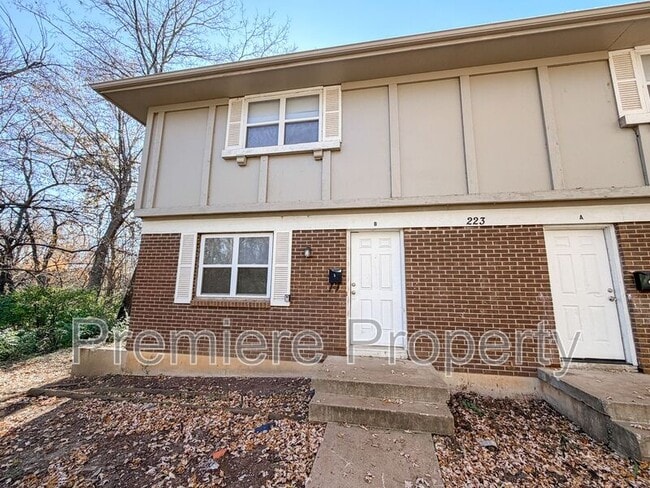 property at 223 N Oak Dr