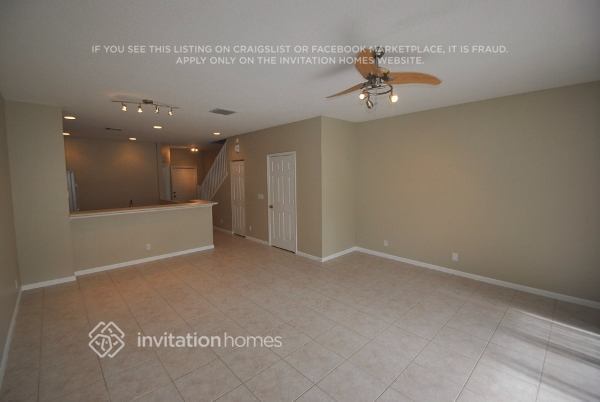 9078 Tremezzo Ln in Boynton Beach, FL - Foto de edificio - Building Photo