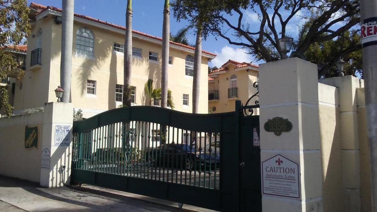 3356 Bird Ave, Unit 2 in Miami, FL - Building Photo