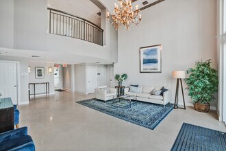 516 Hendricks Isle in Fort Lauderdale, FL - Building Photo - Building Photo