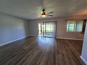 520 Fairways Cir, Unit A in Ocala, FL - Building Photo - Building Photo