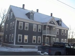 61 Main St in Hinsdale, NH - Building Photo