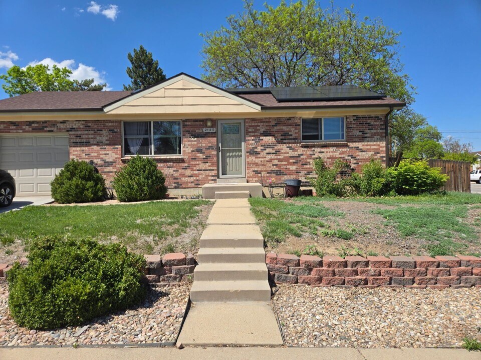2143 Fisher Way in Northglenn, CO - Building Photo