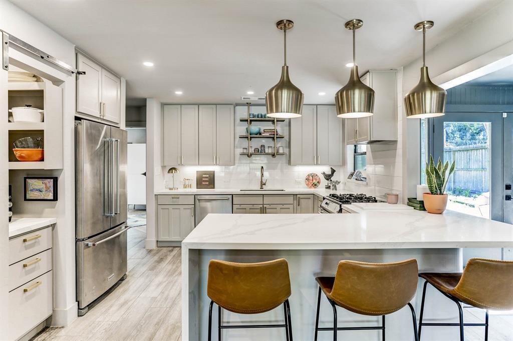 2319 Lamonte Ln in Houston, TX - Building Photo