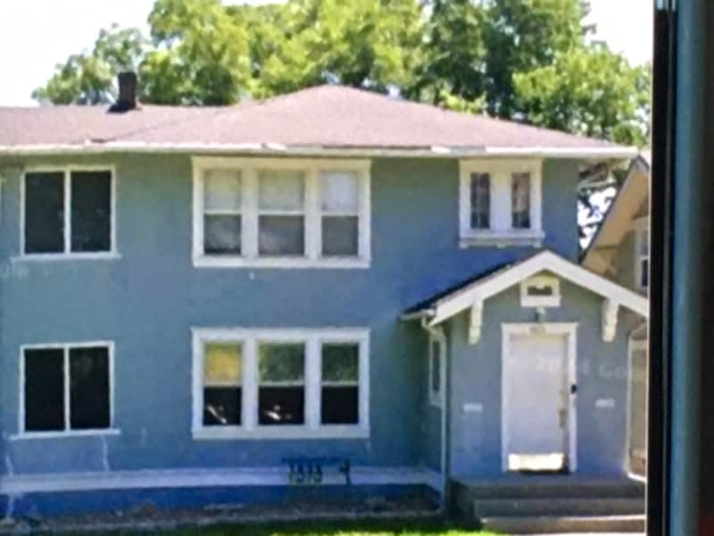 4925 Tracy Ave in Kansas City, MO - Building Photo