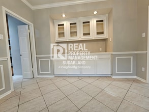 4803 Rebel Ridge Dr in Sugar Land, TX - Building Photo - Building Photo