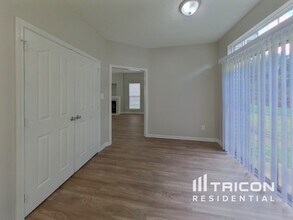 1051 Hipp Rd in Charlotte, NC - Building Photo - Building Photo