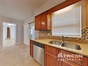 1701 Audrey Dr in Clearwater, FL - Building Photo - Building Photo