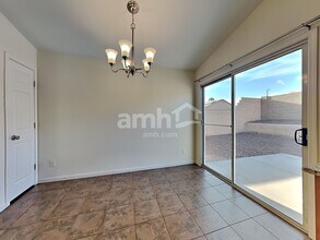 22972 W Gardenia Dr in Buckeye, AZ - Foto de edificio - Building Photo