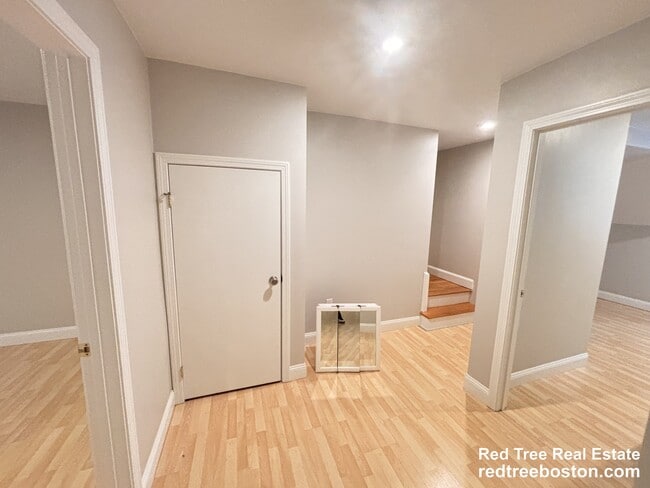 10 Strathmore Rd in Brookline, MA - Building Photo - Building Photo