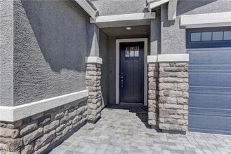 6390 Montrose Park Ct in Las Vegas, NV - Building Photo - Building Photo