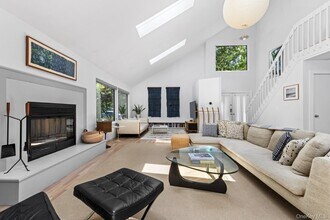 24 Quogue Riverhead Rd in Quogue, NY - Building Photo - Building Photo