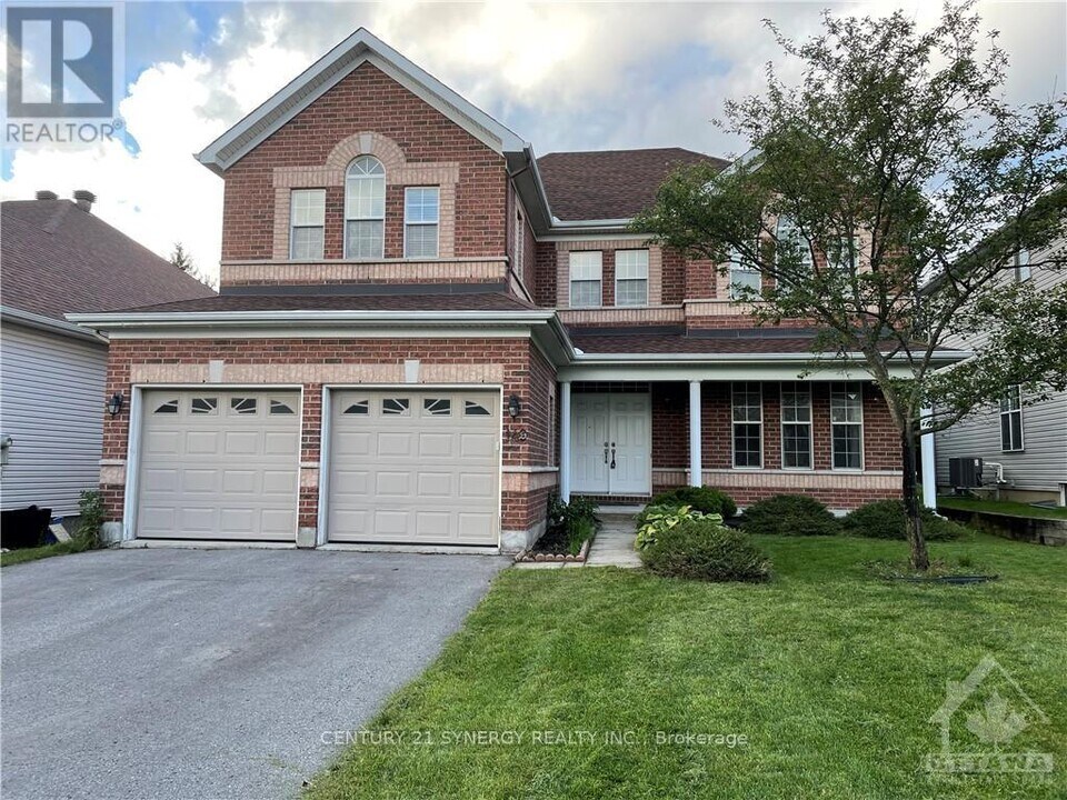 149 Insmill Crescent in Ottawa, ON - Building Photo