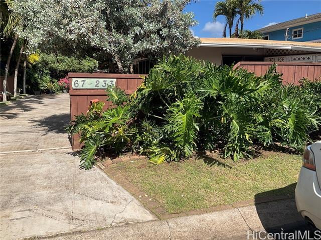 property at 67-233-233 Kiapoko St