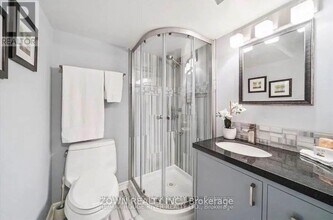 29 Rodarick Dr in Toronto, ON - Building Photo - Building Photo