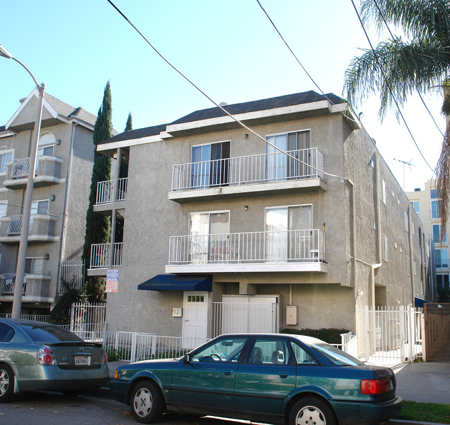 11014 Morrison St in North Hollywood, CA - Foto de edificio - Building Photo