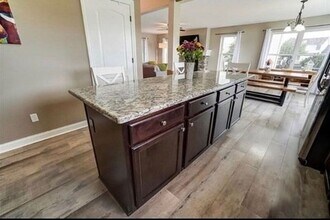 8914 Red Hawk Ct in Sylvania, OH - Building Photo - Building Photo