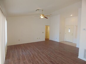 3117 Birch Grove Ct in Las Vegas, NV - Building Photo - Building Photo