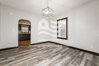 500 Highland Ave in Charleroi, PA - Foto de edificio - Building Photo